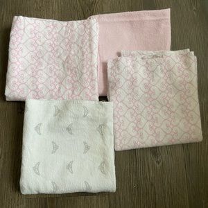 Lu❤️able Friends Receiving Blankets Lot